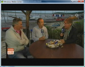 Grossmann and Rohr in a seafood restaurant at the port of Claouey